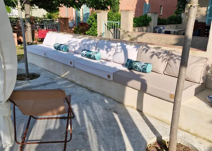 Vistamare Locations Avec Piscine Florent *